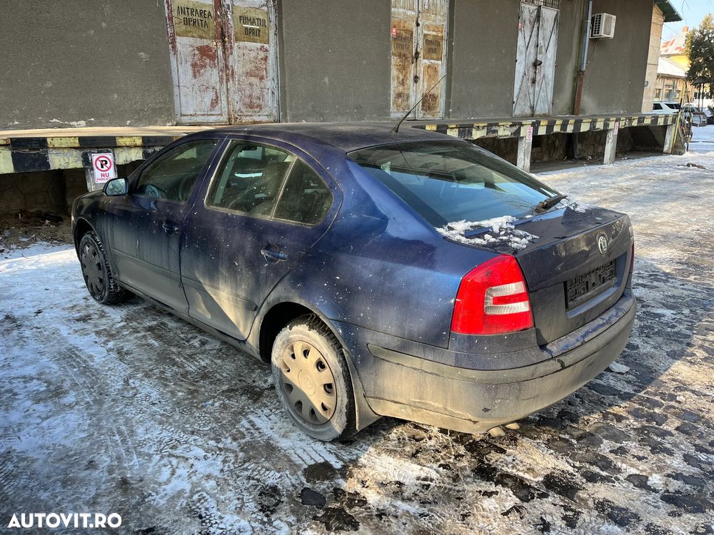 Dezmembrez Skoda Octavia 2 II 2007 albastru 1,9 TDI cod motor BXE - 2