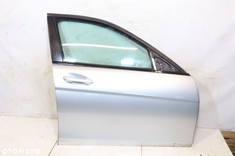 DRZWI PRAWY PRZÓD MERCEDES C KLASA W204 C775 - 1