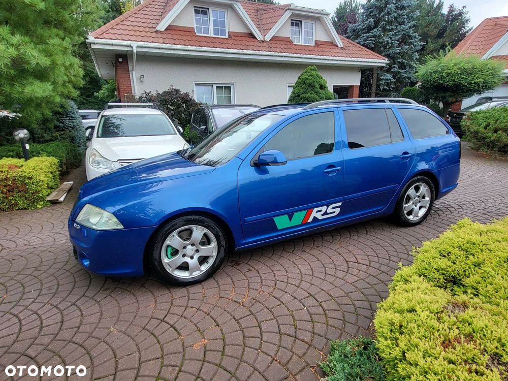 Skoda Octavia 2.0 TSI RS - 10