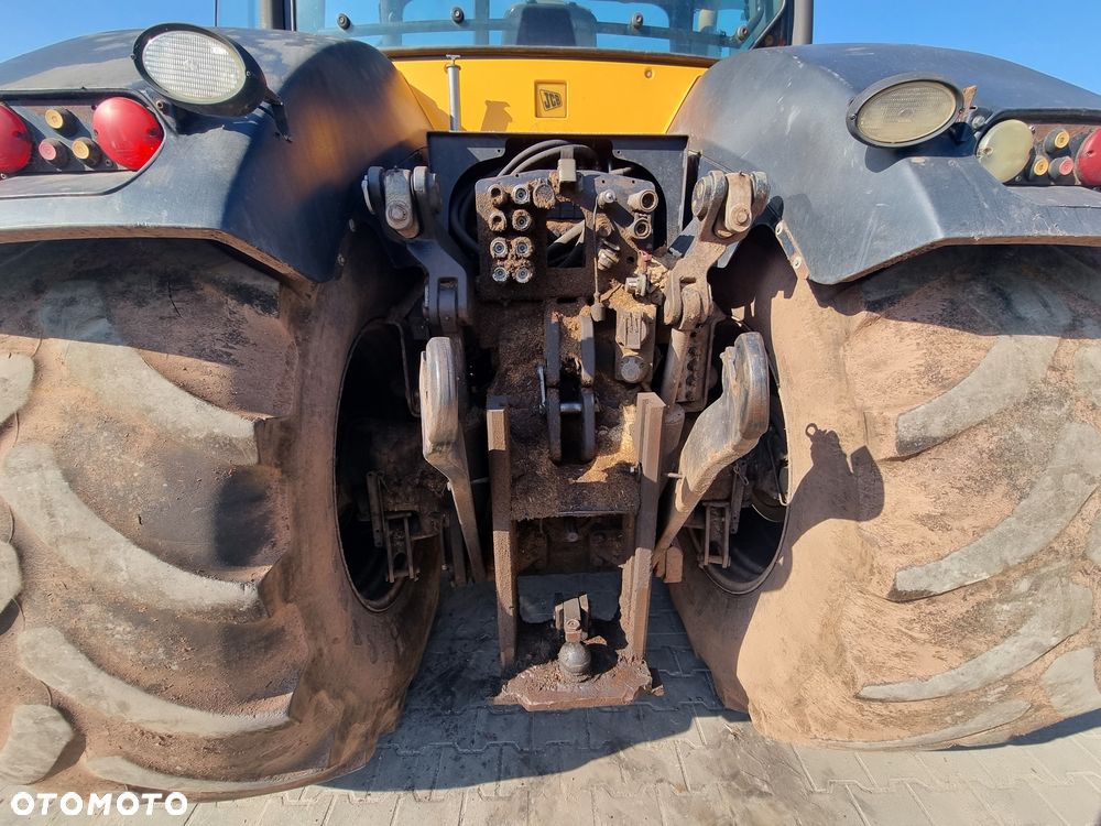 JCB Fastrac 8250 - 11