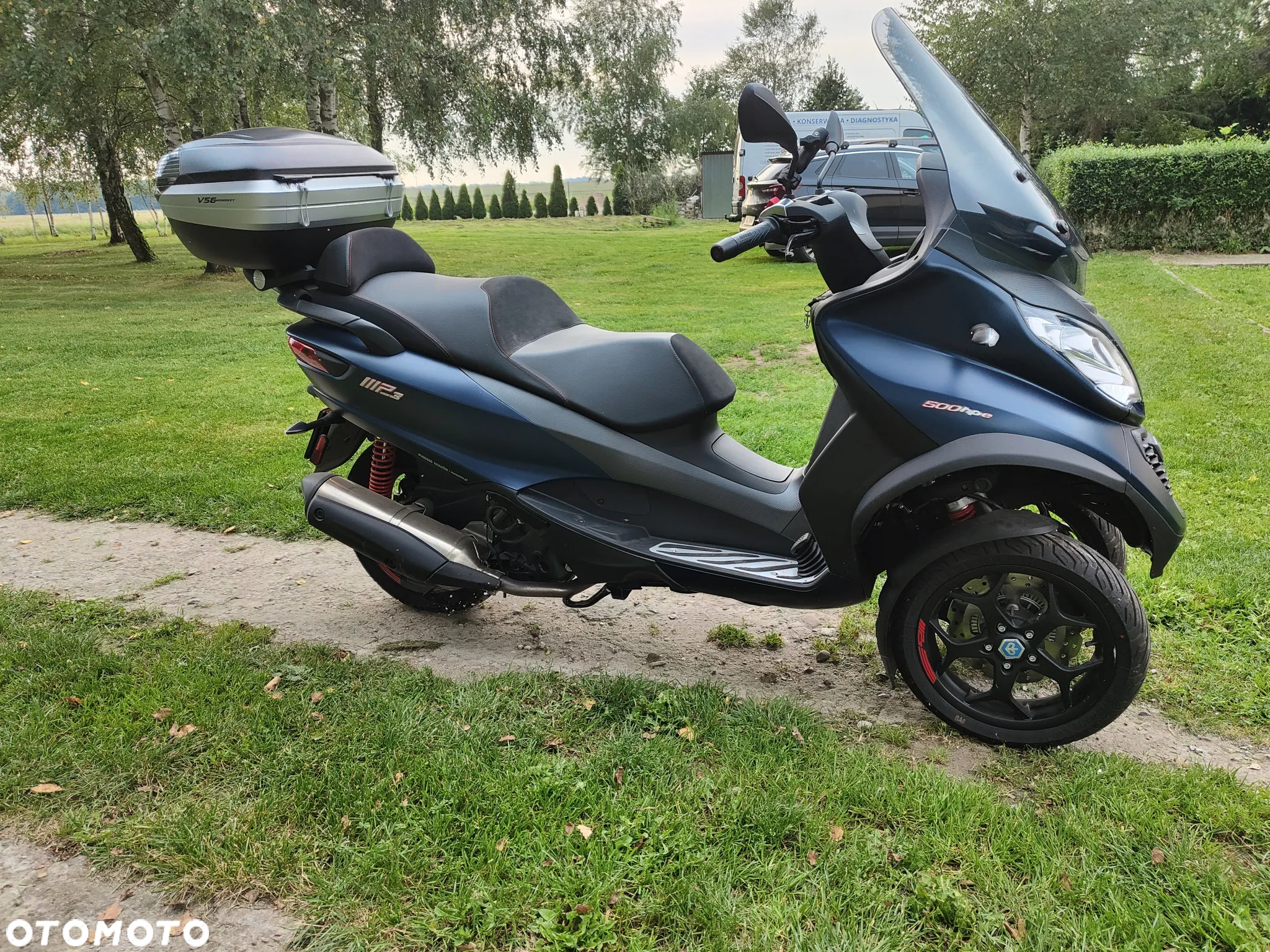 Piaggio MP-3 - 12