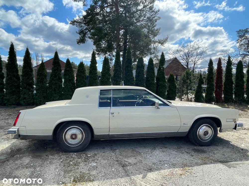 Cadillac Eldorado - 25