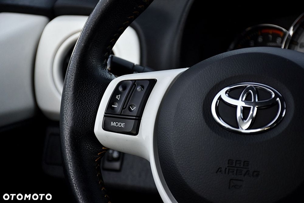 Toyota Yaris 1.33 VVT-i Edition - 21