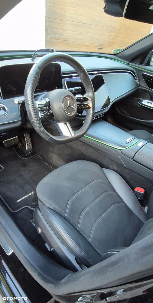 Mercedes-Benz Klasa E 300 9G-TRONIC AMG Line - 17
