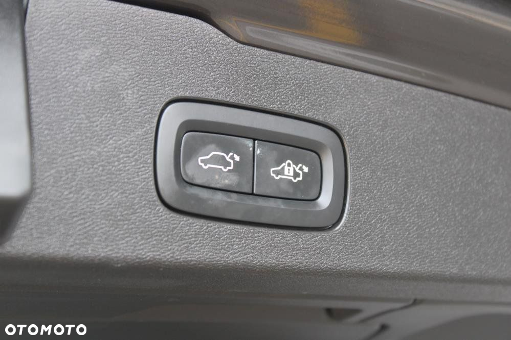 Volvo V60 - 36