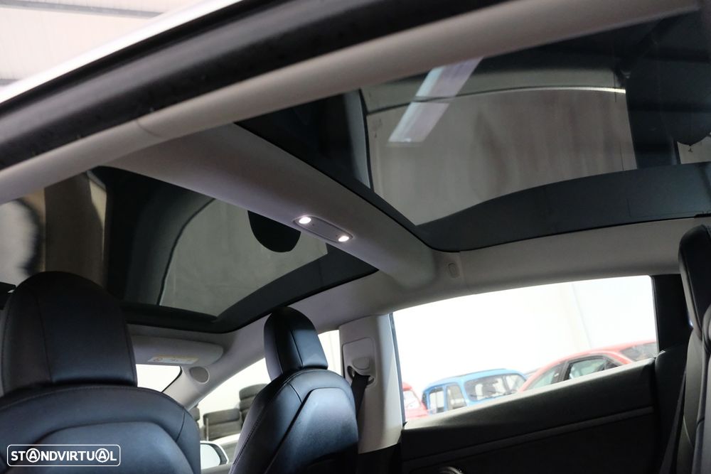Tesla Model 3 Standard Range Plus RWD - 21