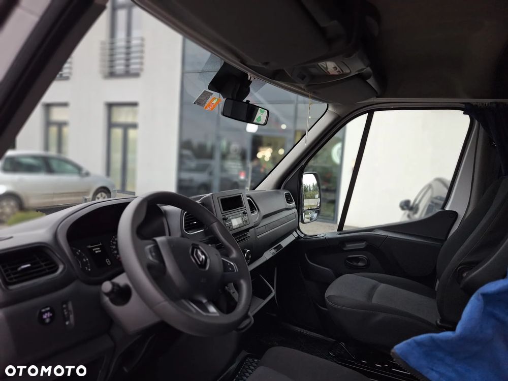 Renault Master - 10