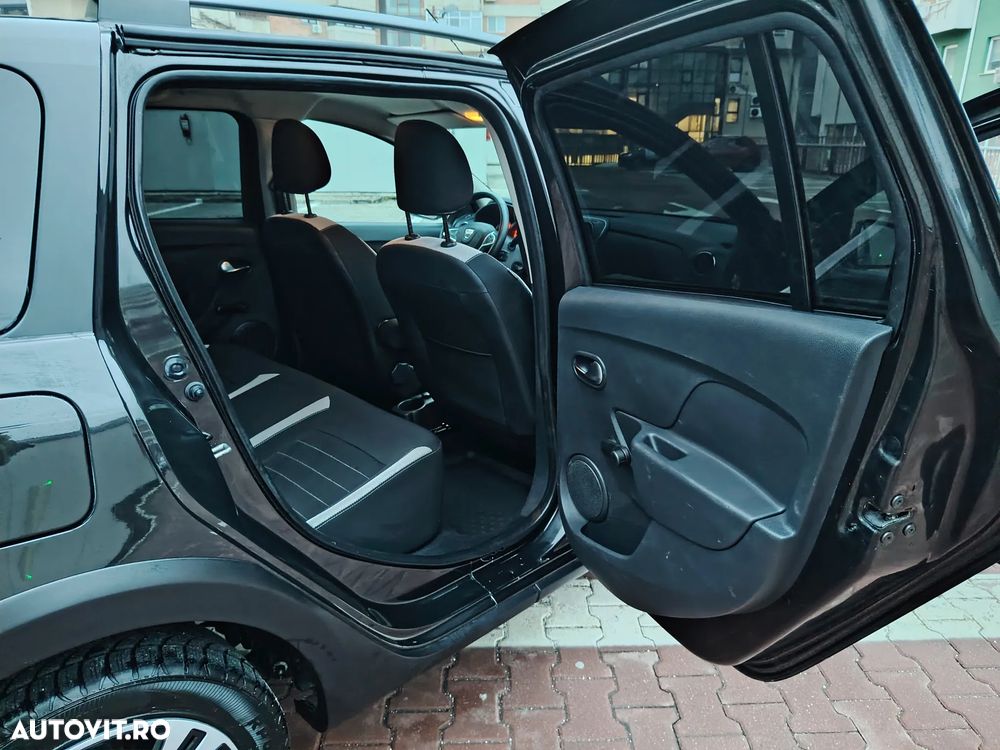 Dacia Logan Van TCe 90 (S&S) Stepway - 13