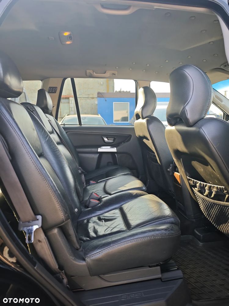 Volvo XC 90 2.4D Momentum - 23