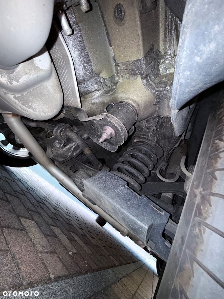 Toyota RAV4 - 19