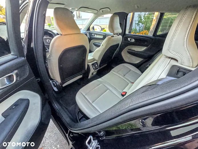 Volvo XC 40 - 12