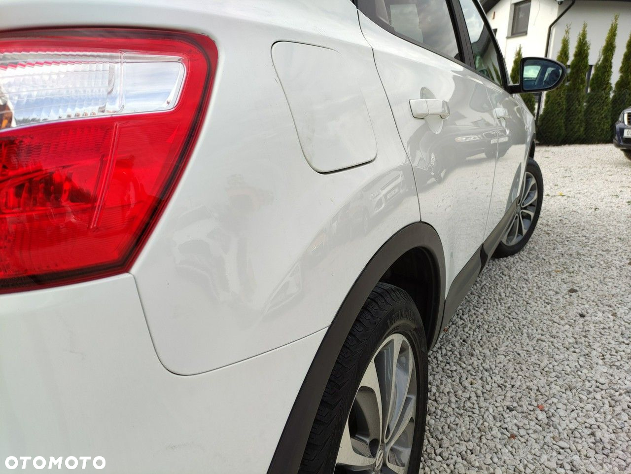 Nissan Qashqai - 13