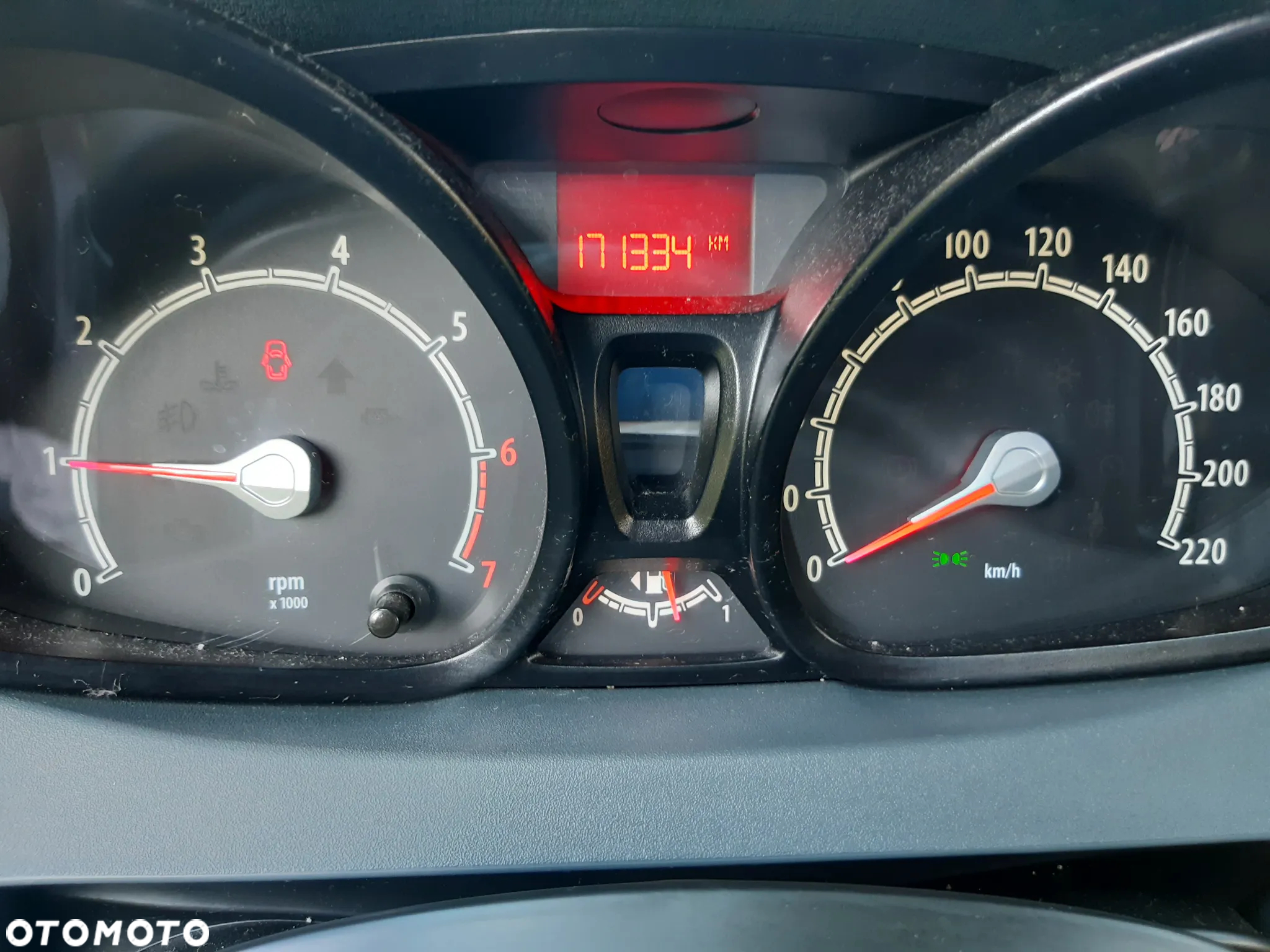 Ford Fiesta 1.4 Ghia EU5 - 11