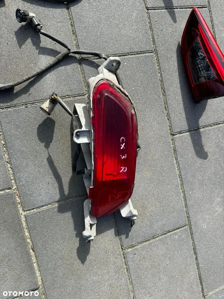 Grill Mazda CX3 Mazda 2 2015 - części - 15
