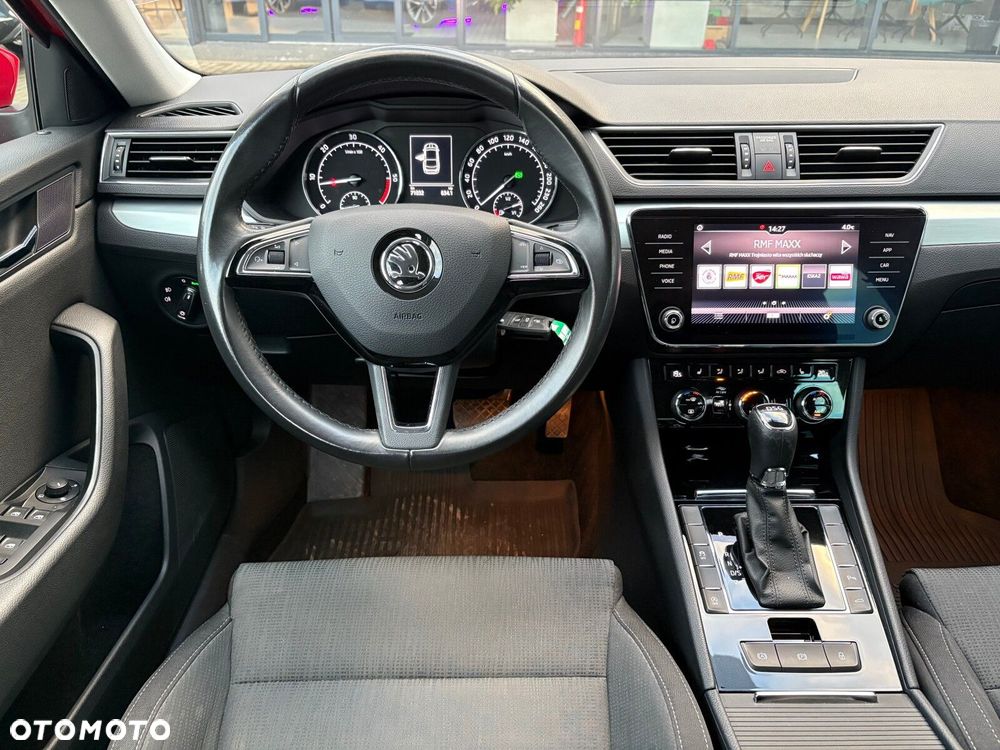 Skoda Superb 2.0 TDI Ambition DSG - 10