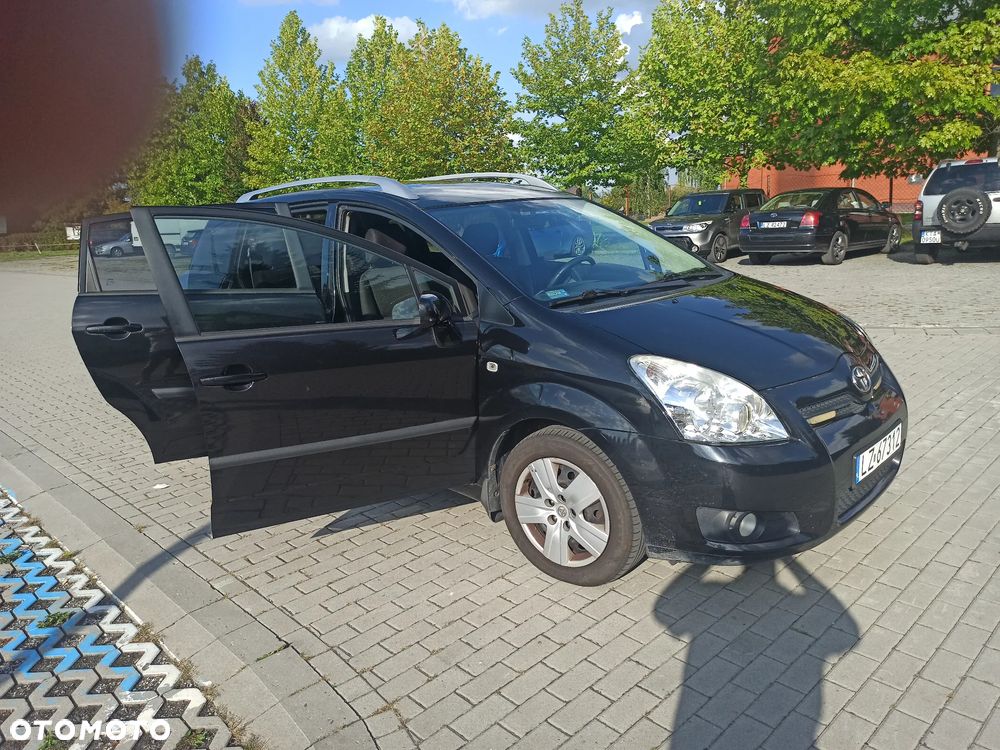 Toyota Corolla Verso 1.8 Sol - 3