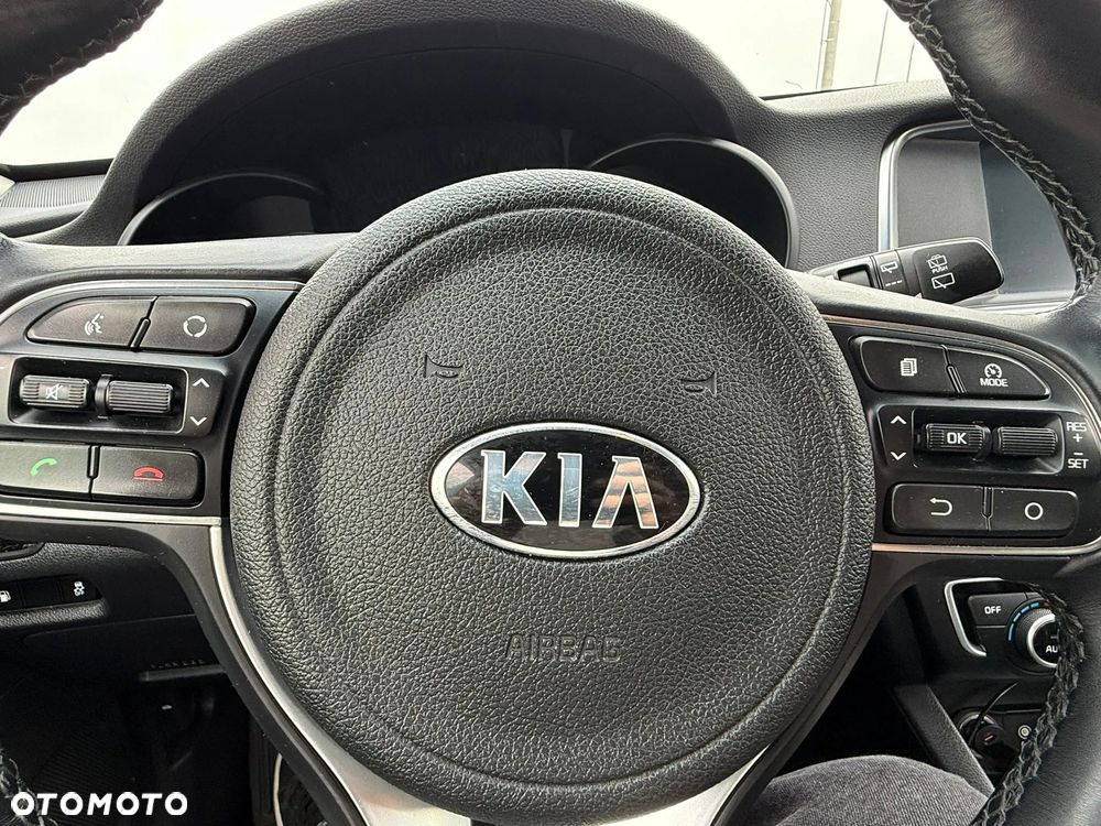 Kia Optima - 12