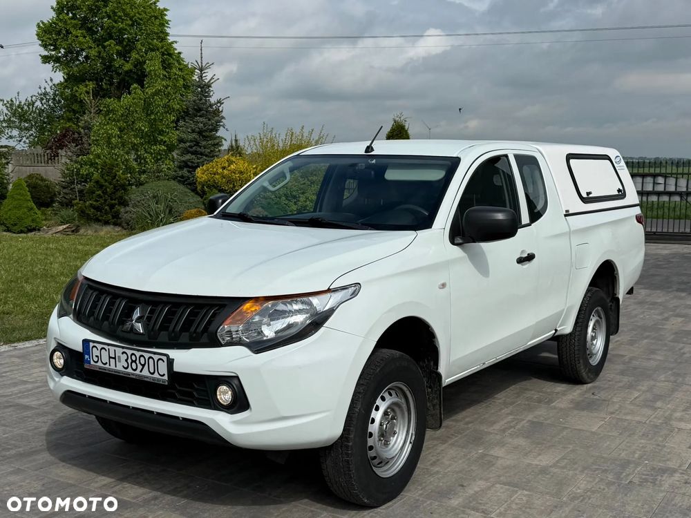 Mitsubishi L200 2.4 d CC Invite - 2