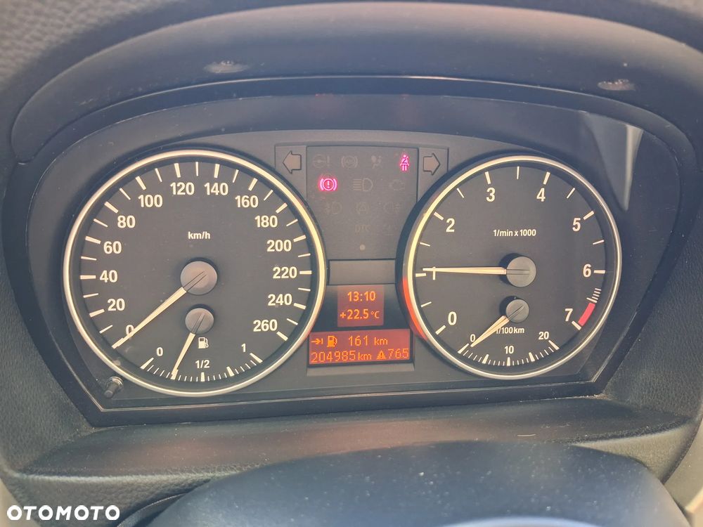 BMW Seria 3 318i - 3