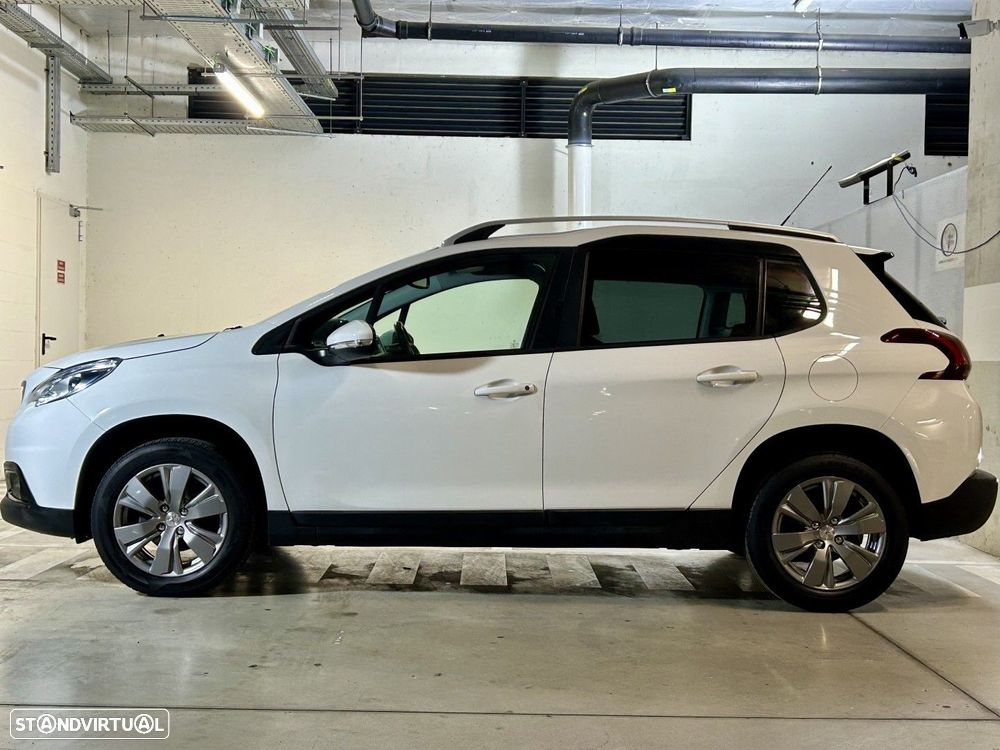 Peugeot 2008 1.2 PureTech Style - 8