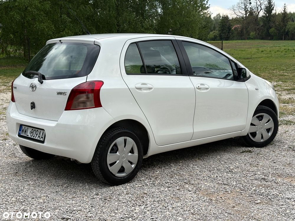 Toyota Yaris 1.0 Luna A/C - 13