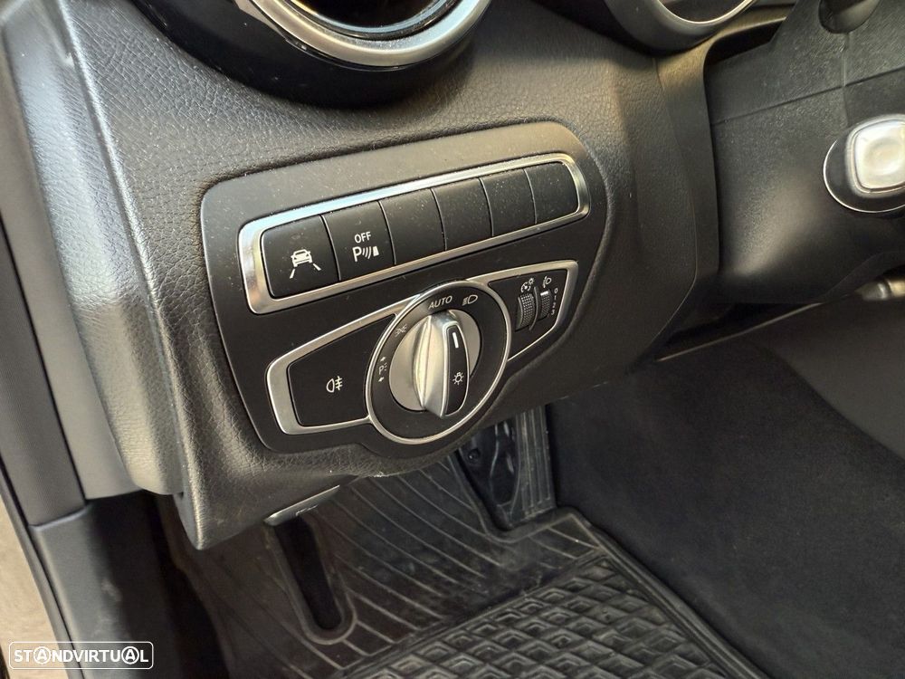 Mercedes-Benz C 220 Station CDI DPF Auto Elegance - 12