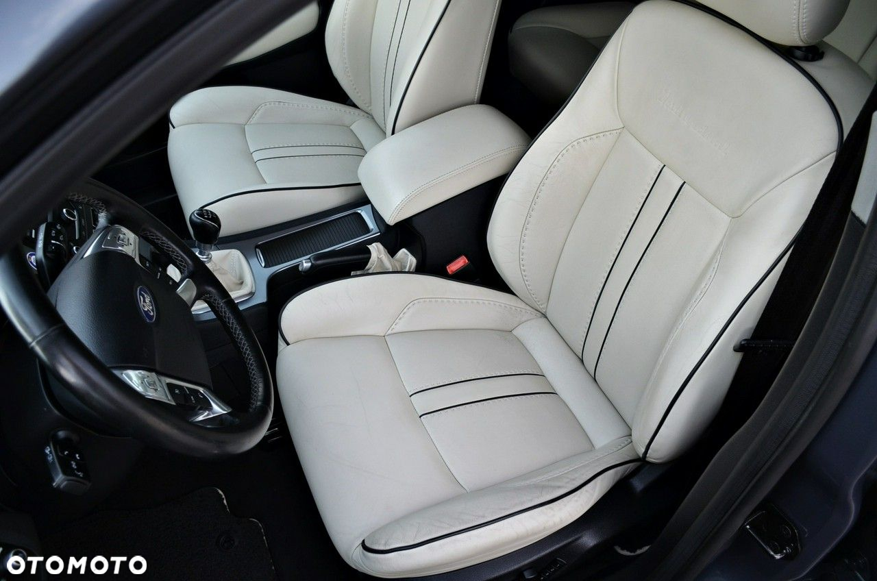 Ford Mondeo - 14