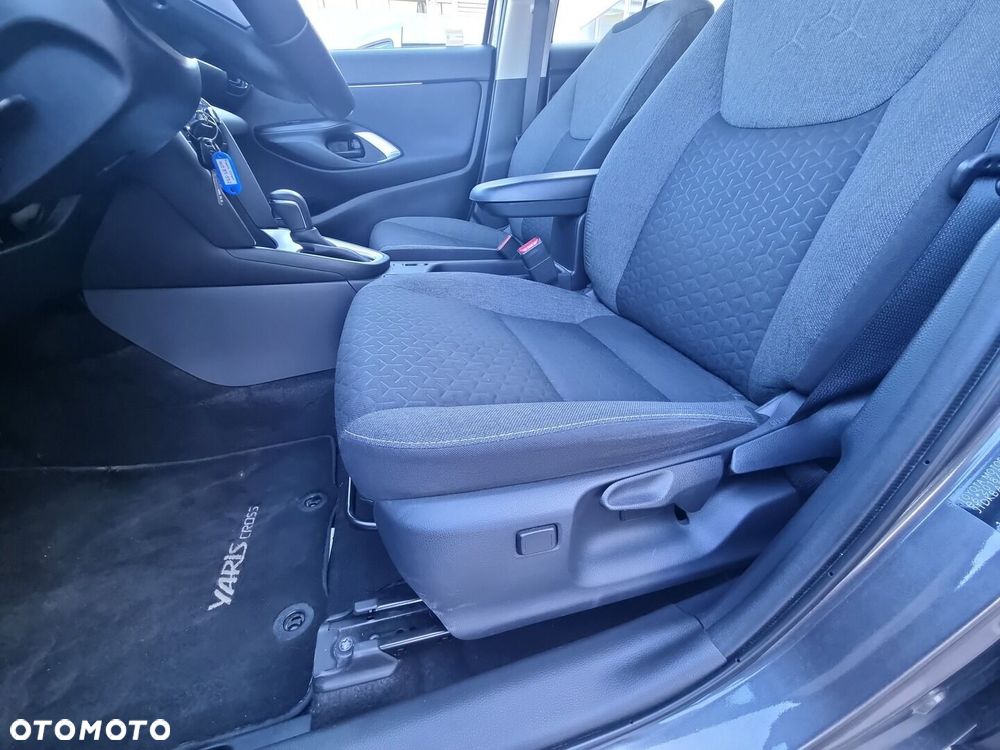 Toyota Yaris Cross Hybrid 1.5 Comfort - 17