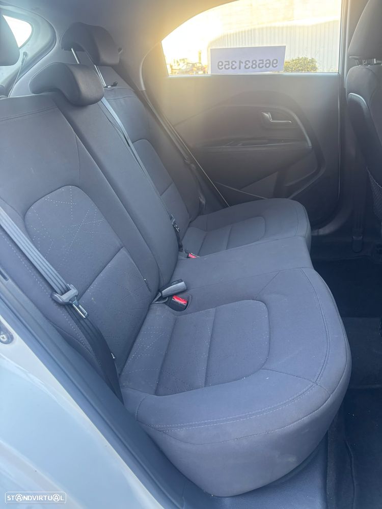 Kia Rio 1.2 CVVT EX - 6