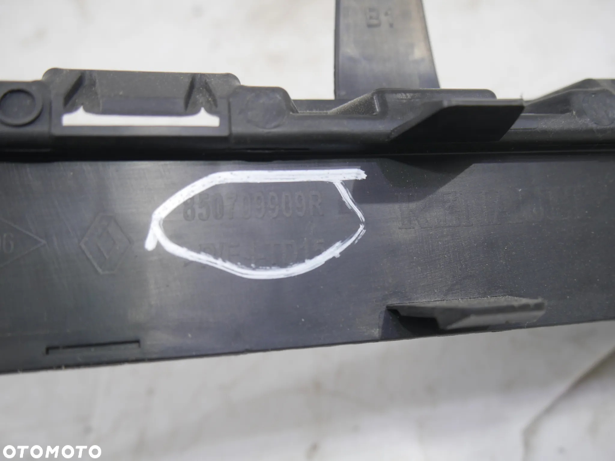 LISTWA ZDERZAKA TYŁ MEGANE IV GT 850709909R - 5