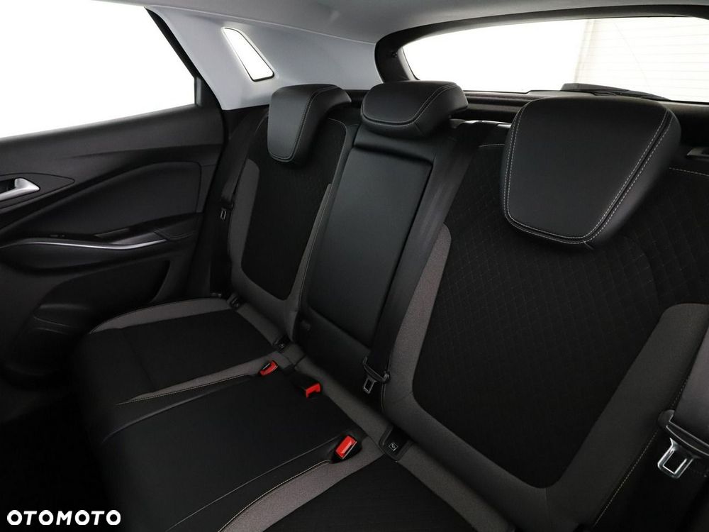 Opel Grandland X 1.6 CDTI Innovation S&S - 18