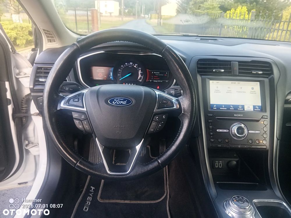 Ford Fusion - 21