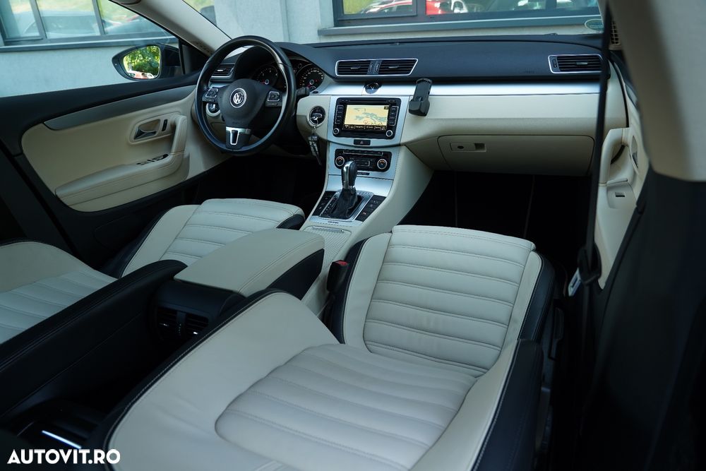 Volkswagen Passat CC 2.0 TDI BMT DSG 4Motion - 13