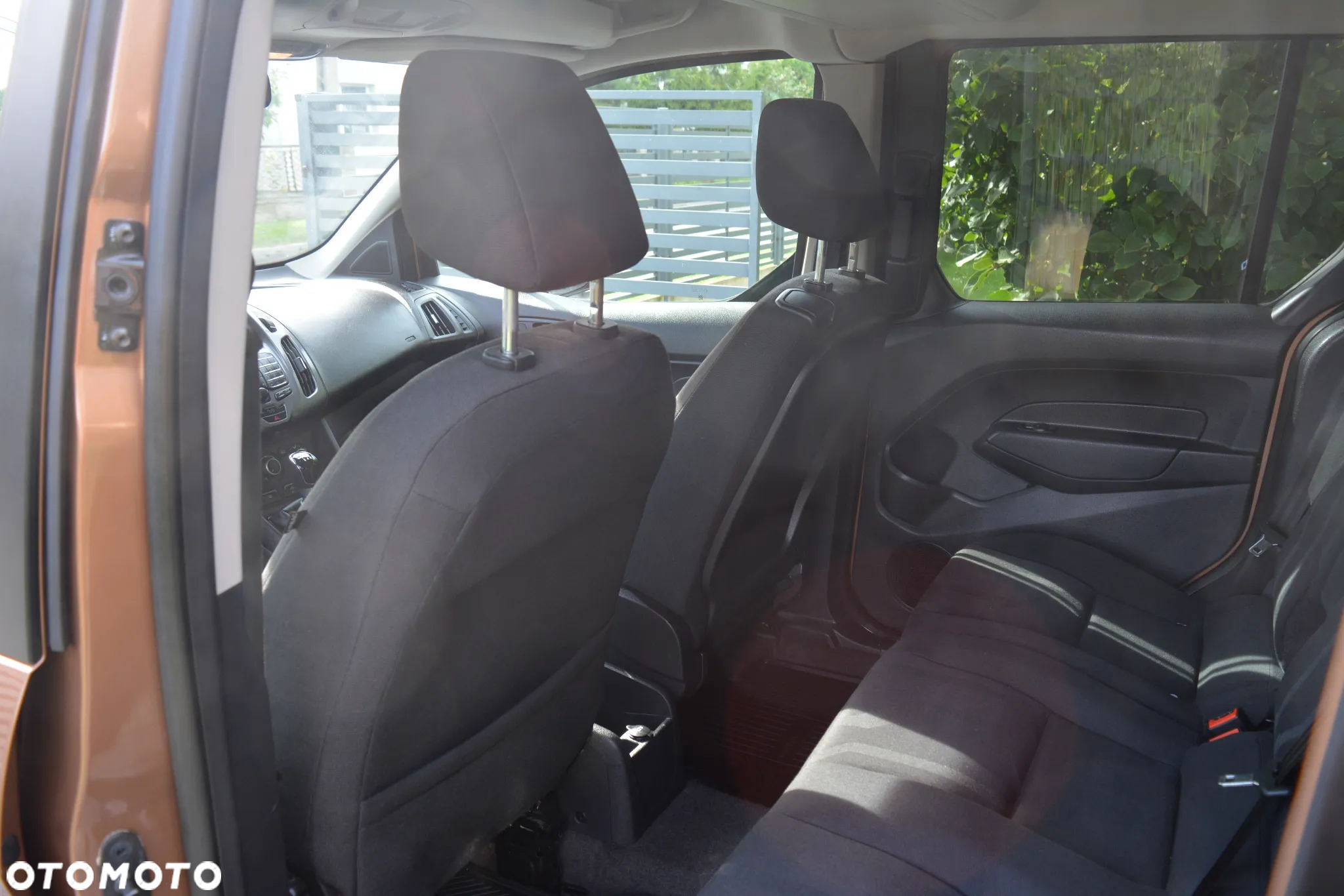 Ford Tourneo Connect 1.0 EcoBoost Start-Stop Titanium - 21