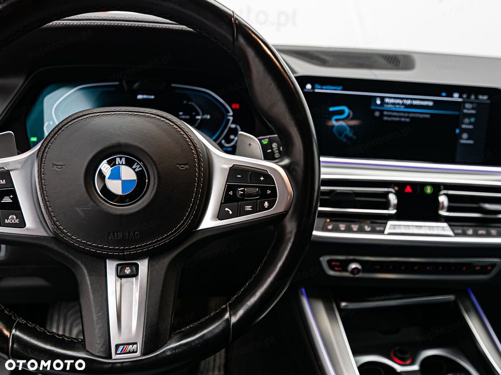 BMW X5 xDrive45e - 17