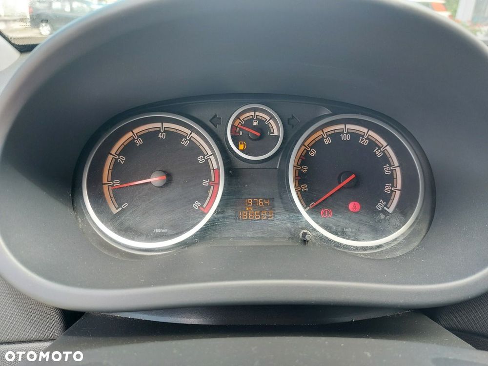 Opel Corsa - 17