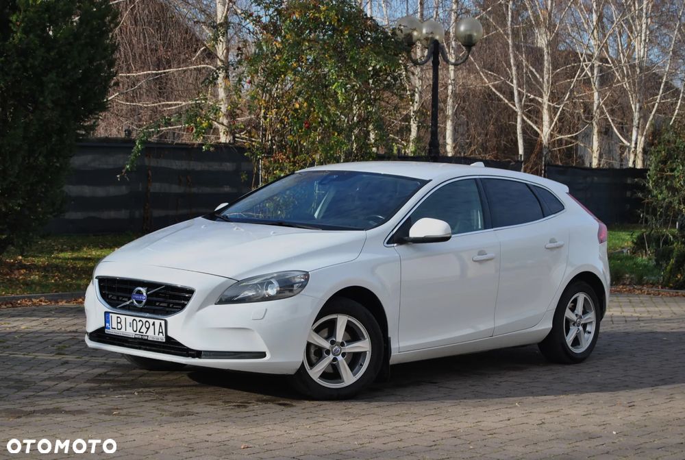 Volvo V40 D2 - 1