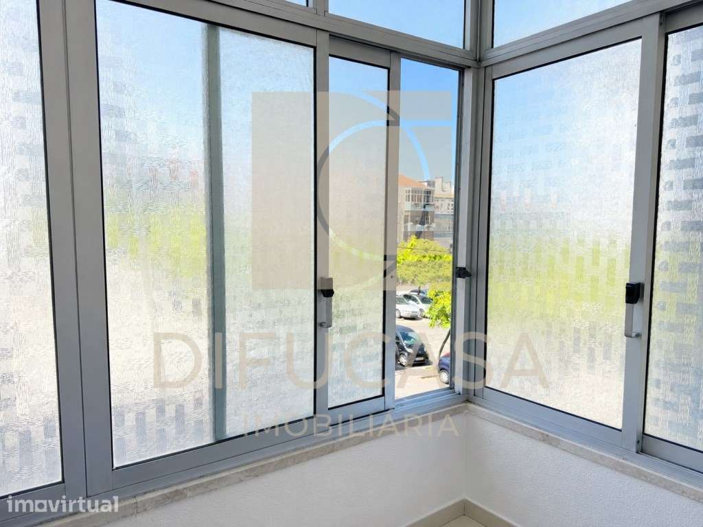 R 269 Apartamento T3 | 1.º Andar | 115 m² | Varanda de 8 m² | - Grande imagem: 5/8