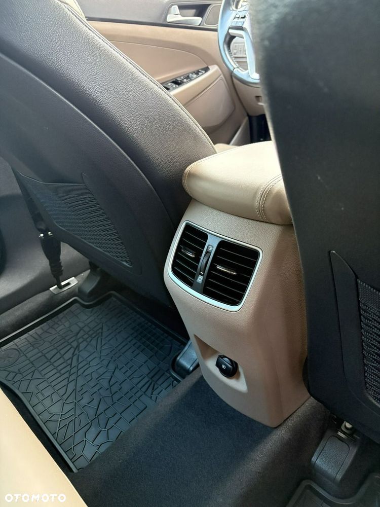 Hyundai Tucson - 37