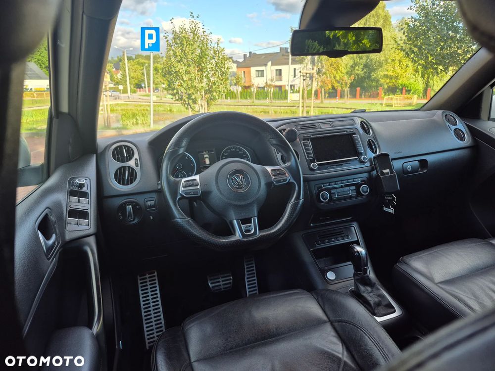 Volkswagen Tiguan 2.0 TDI 4Mot Perfectline R-Style DSG - 4