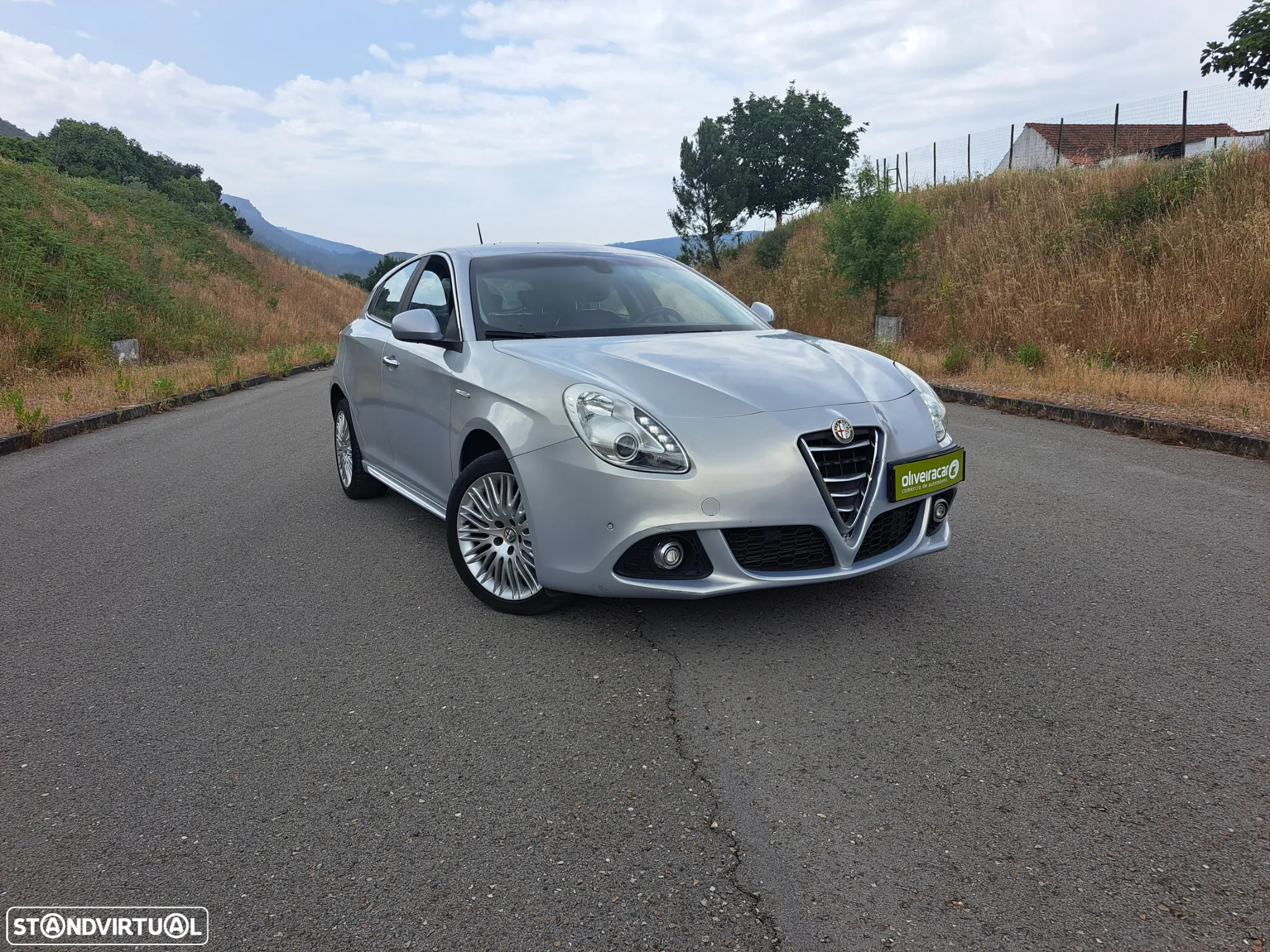 Alfa Romeo Giulietta 1.6 JTDm Exclusive - 2