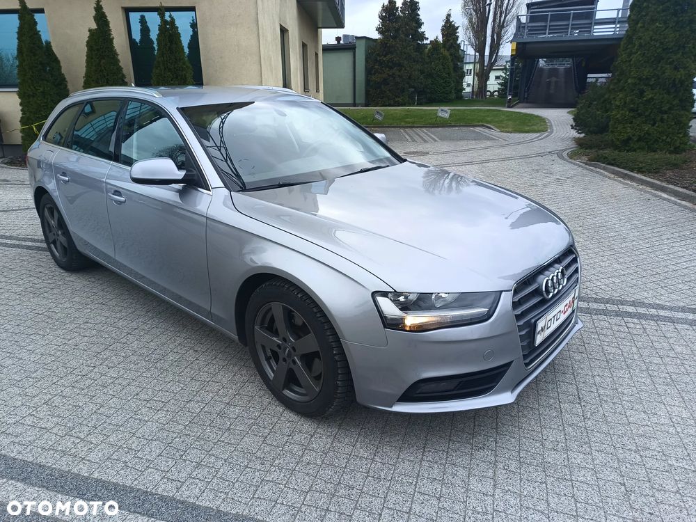Audi A4 - 1