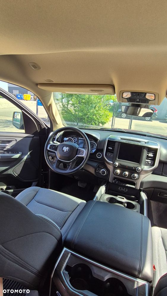 RAM 1500 5.7 Crew Cab Bighorn - 11