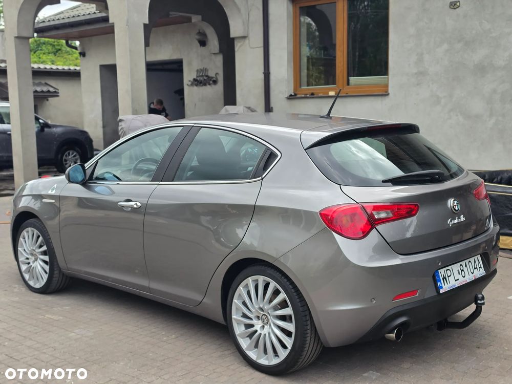 Alfa Romeo Giulietta - 7
