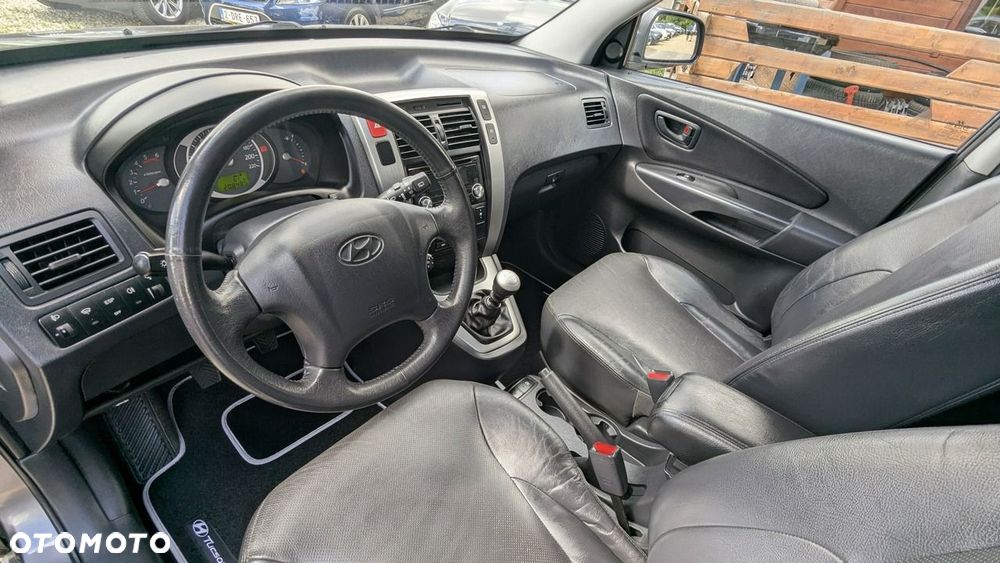 Hyundai Tucson - 16