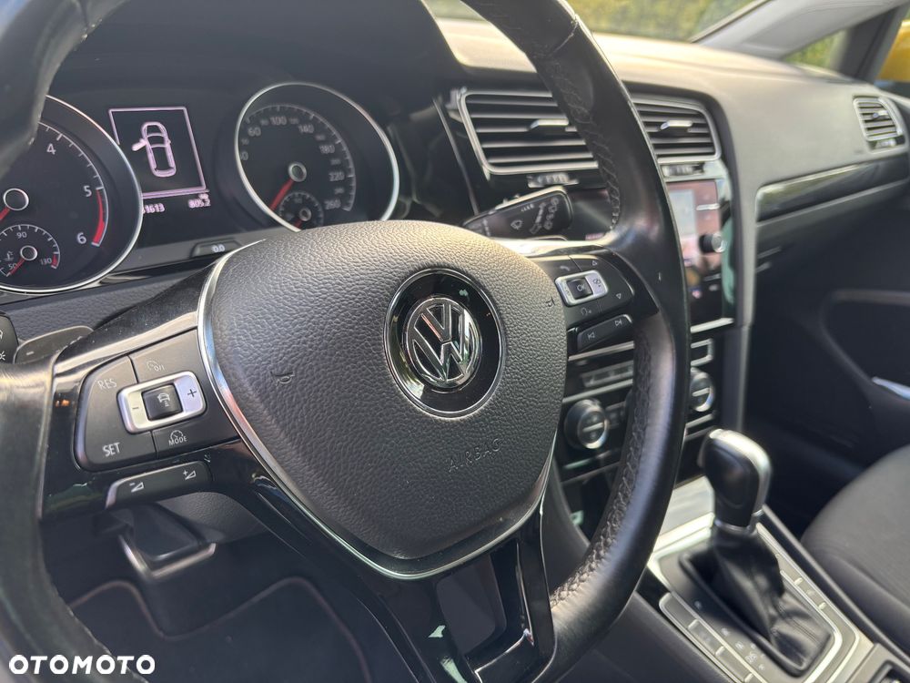 Volkswagen Golf 2.0 TDI (BlueMotion Technology) DSG Highline - 18
