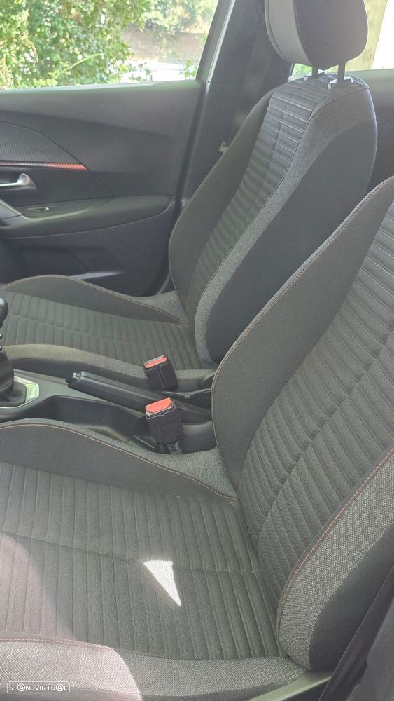 Peugeot 2008 1.2 PureTech Allure - 13