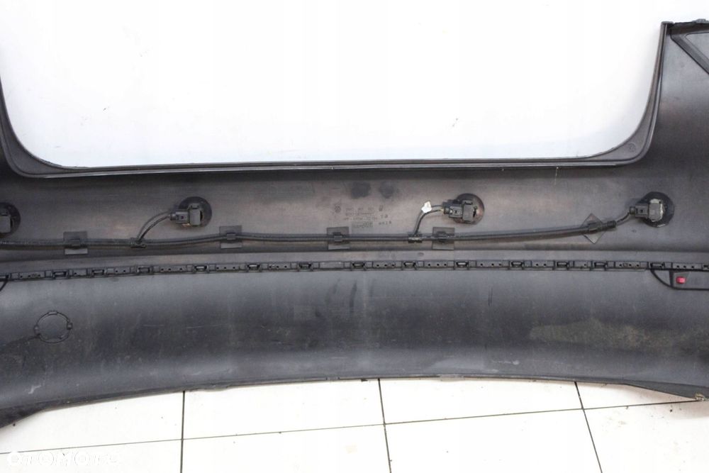 VW GOLF 5 V PLUS 2005R- ZDERZAK TYŁ TYLNY PDC LA5S - KOD LAKIERU - 7