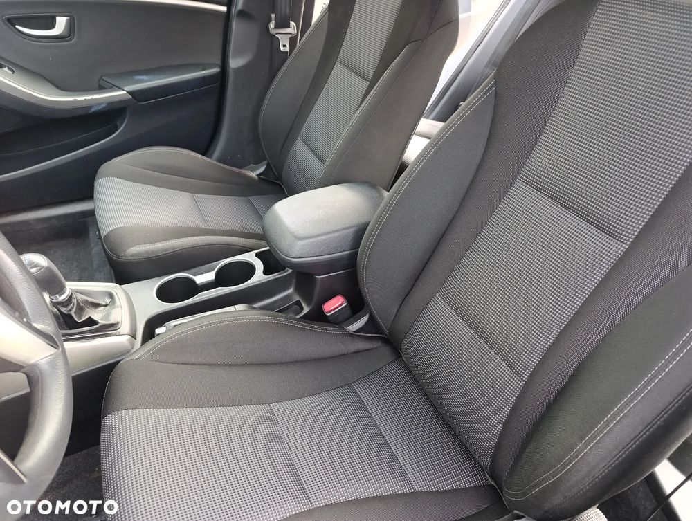 Hyundai i30 1.4 Classic - 13