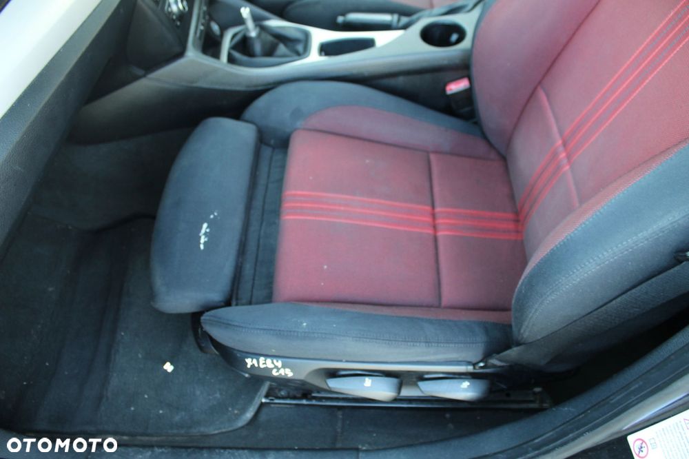FOTEL FOTELE LEWY PRAWY PRZÓD PRZEDNIE BMW X1 E84 AXBY - 2